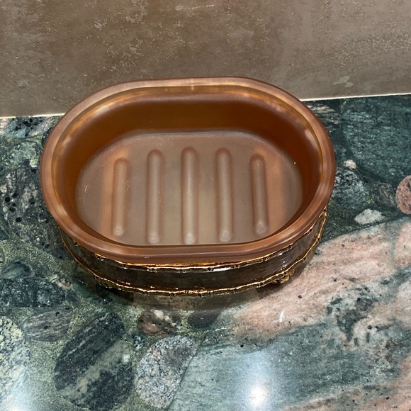 Mike and Ally Ming Soap Dish and Tumbler - Picture 3 of 14